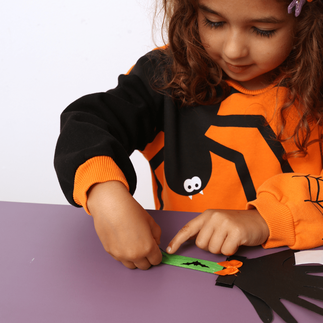 Halloween Activity Kit - Toby Tiger