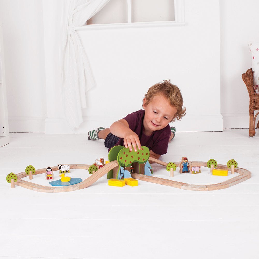 Farm Train Set - Toby Tiger UK Retail
