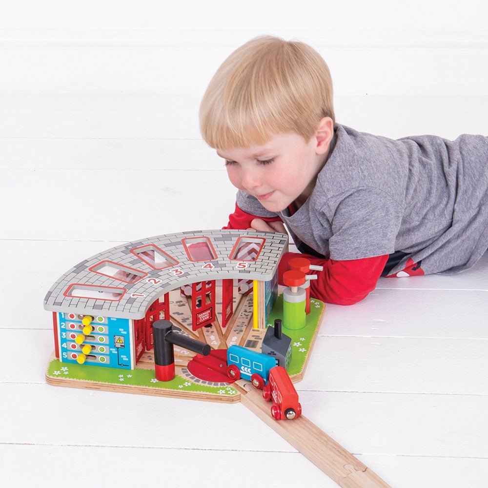 5 Way Engine Shed - Toby Tiger UK Retail