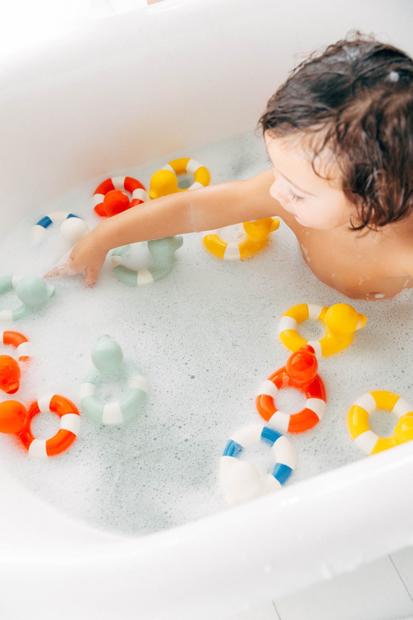 Oli & Carol Floatie Duck Red Bath Toy - Toby Tiger