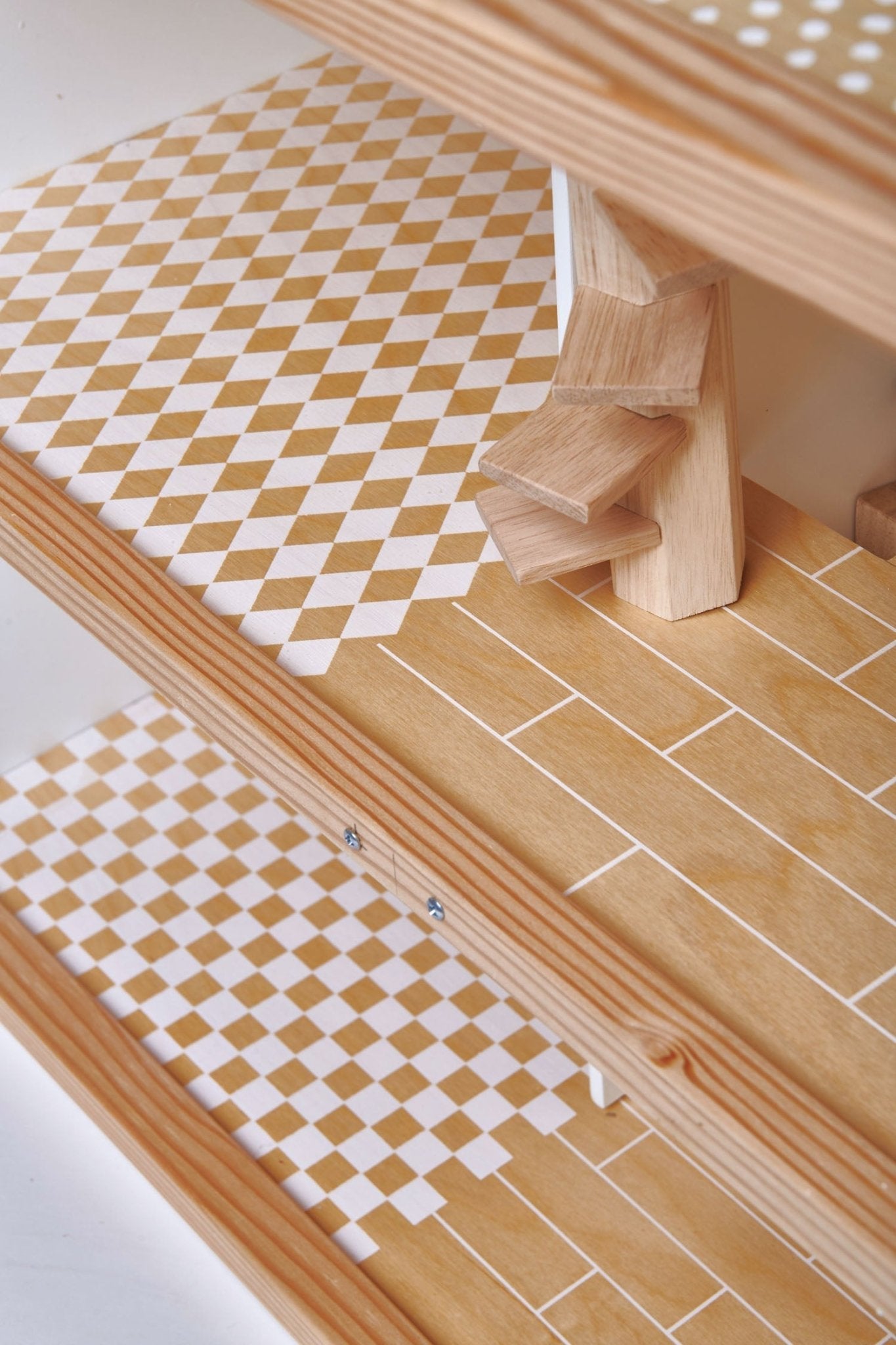 Dovetail House - Toby Tiger
