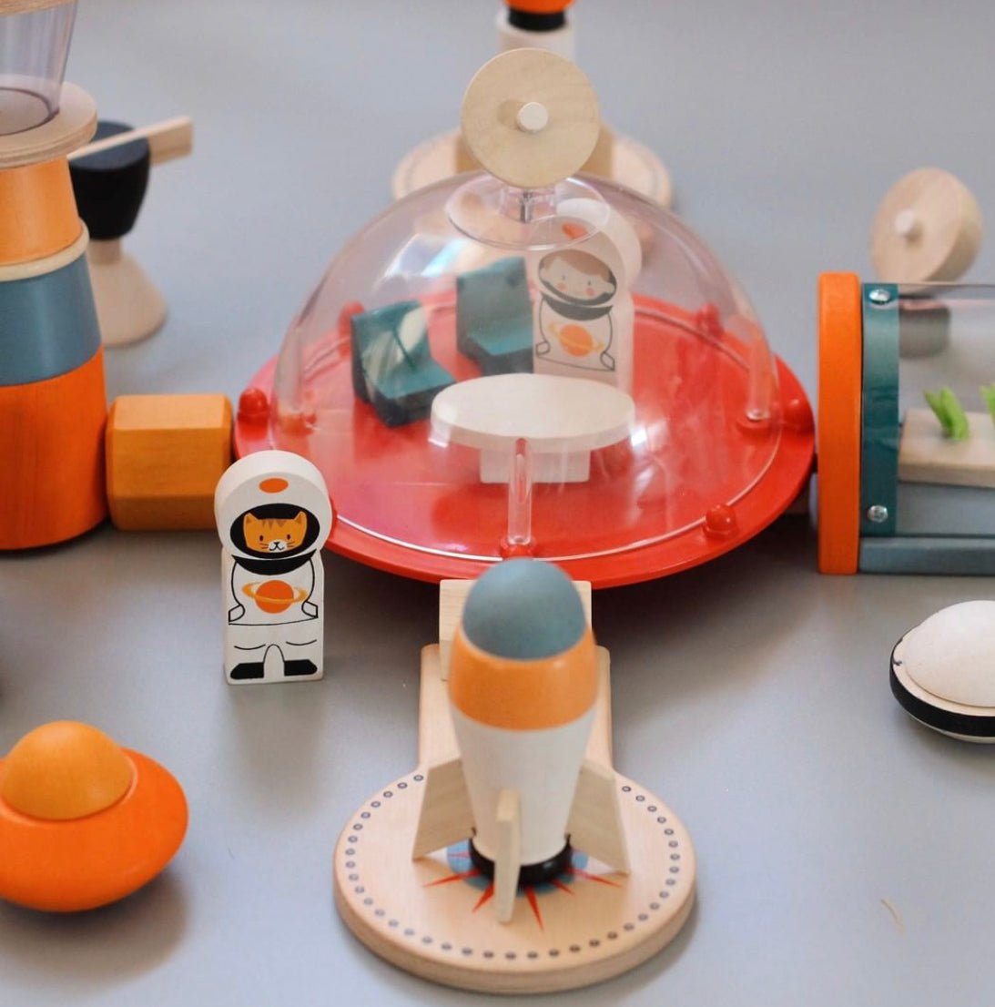 Life On Mars Set - Toby Tiger