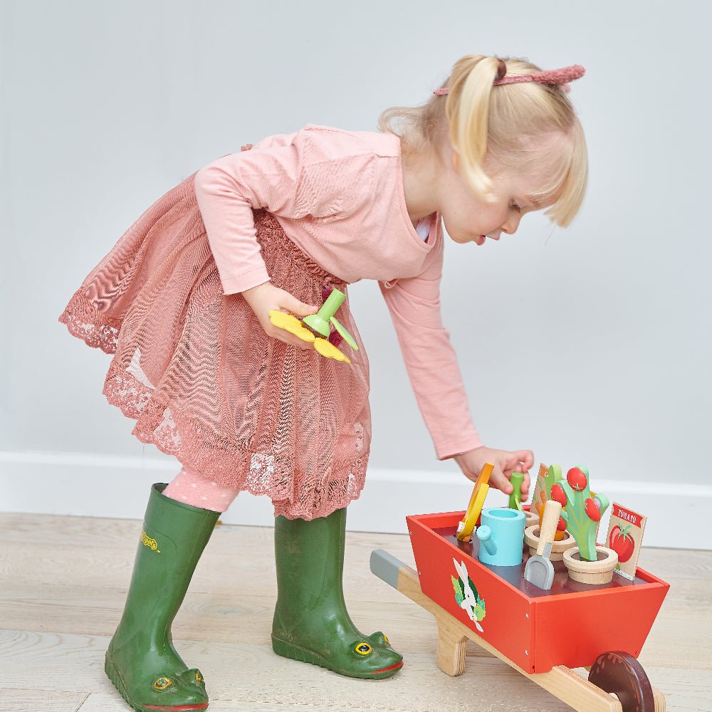 Garden Wheelbarrow Set - Toby Tiger