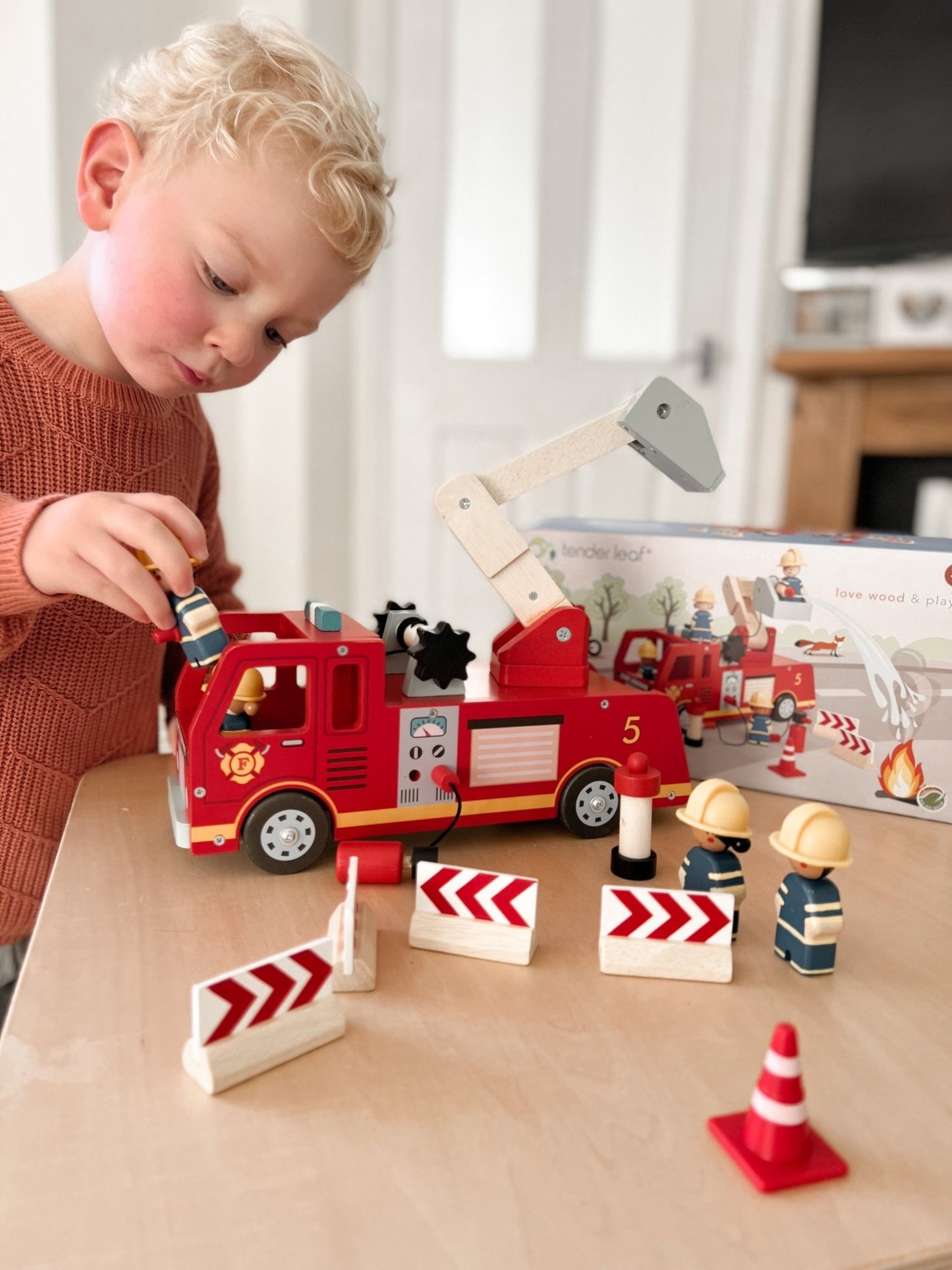 Fire Engine - Toby Tiger