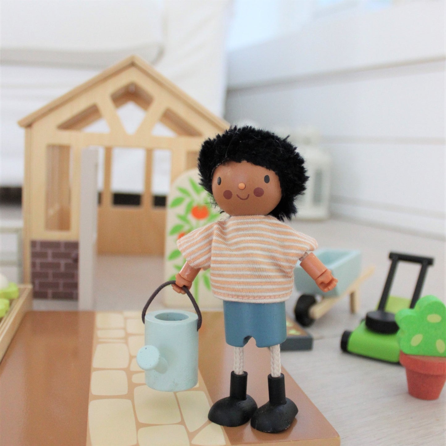Greenhouse and Garden Set - Toby Tiger