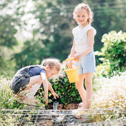 Honey Yellow Silicone Bucket, Flyer and Spade Set - Toby Tiger
