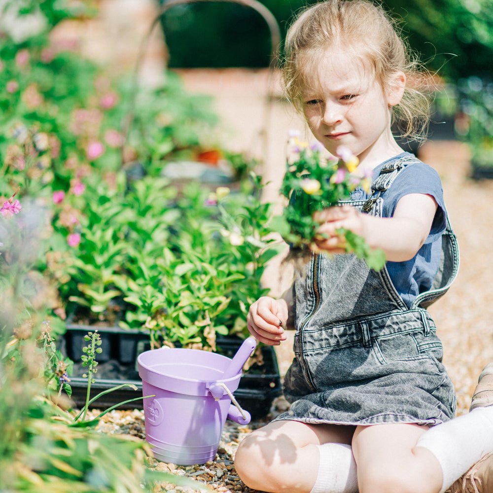Lavender Purple Silicone Bucket, Flyer and Spade Set - Toby Tiger