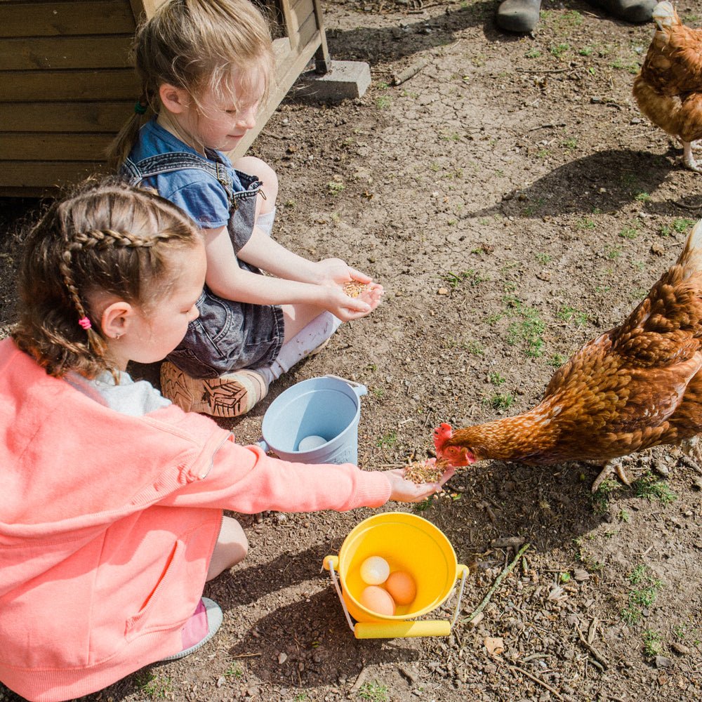 Powder Blue Silicone Bucket, Flyer and Spade Set - Toby Tiger
