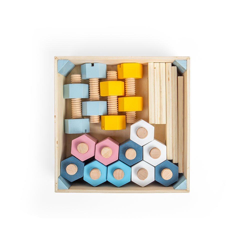 Fsc Crate Of Nuts & Bolts - Toby Tiger UK Retail
