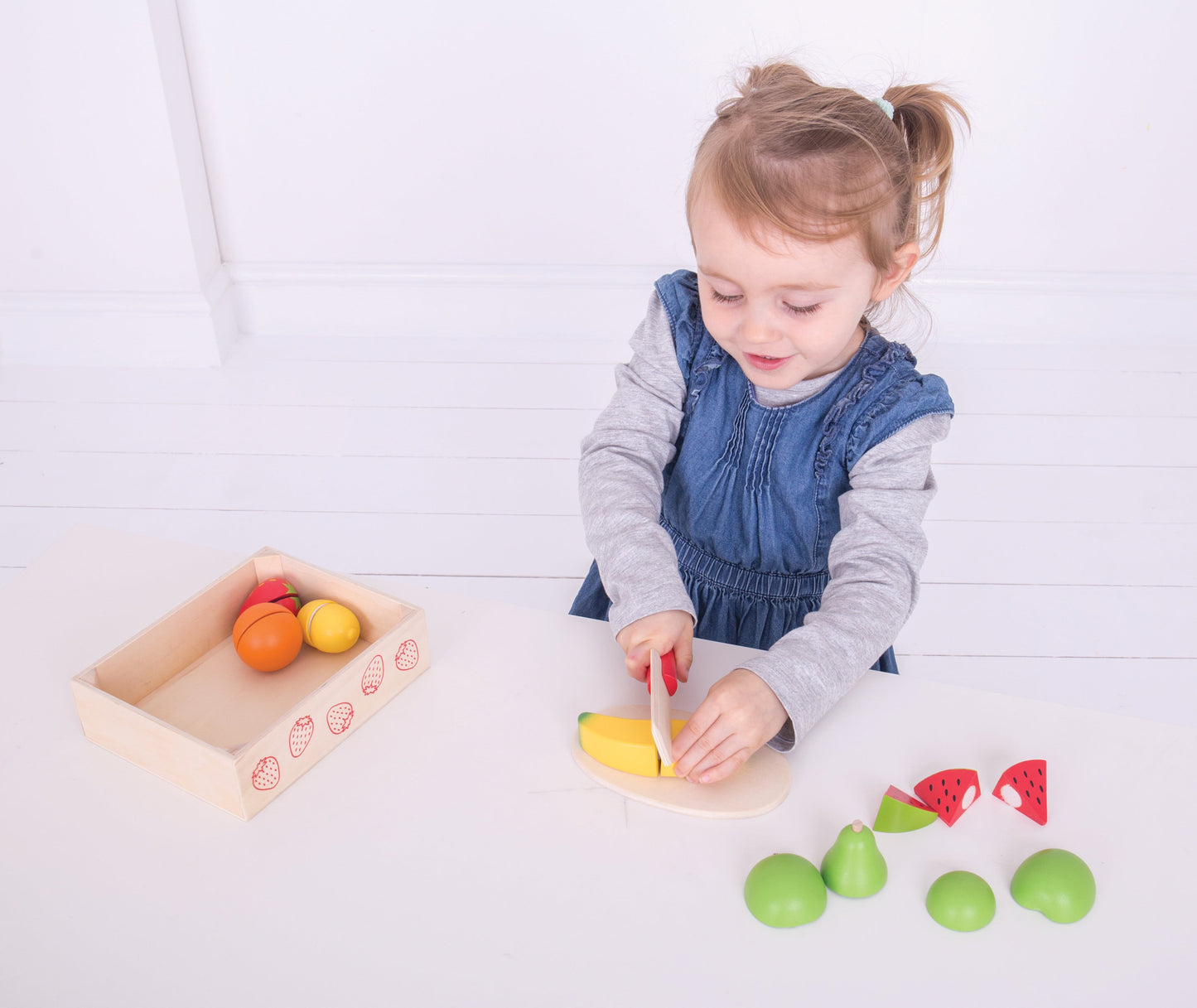 Cutting Fruit Crate