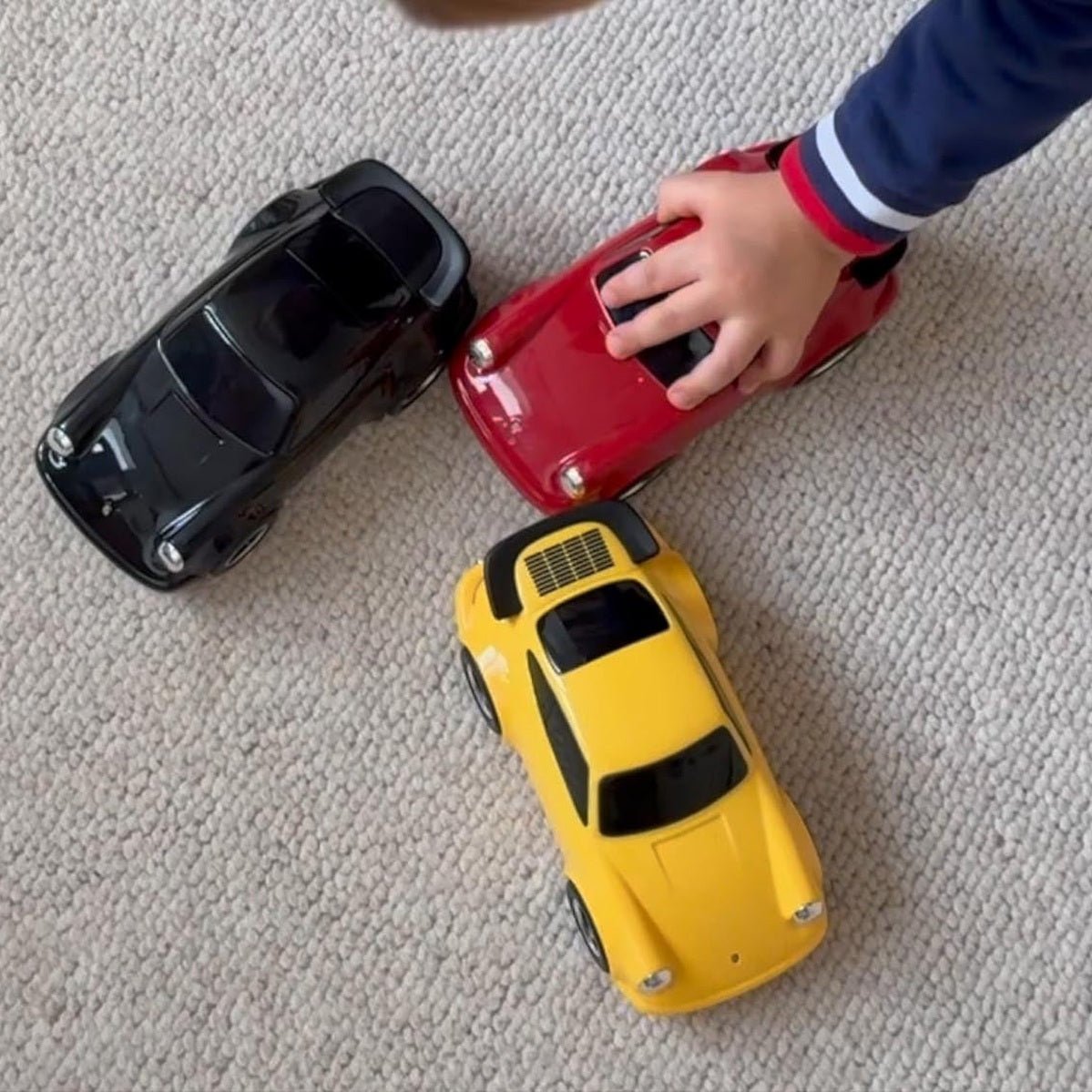 Porsche 911 Racing Car Red Toy Car - Toby Tiger