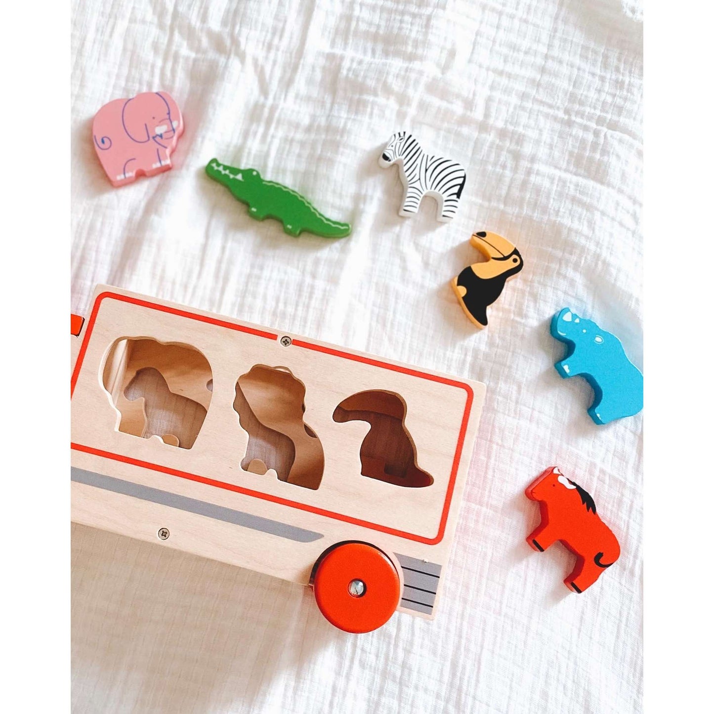 Safari Sorting Lorry - Toby Tiger UK