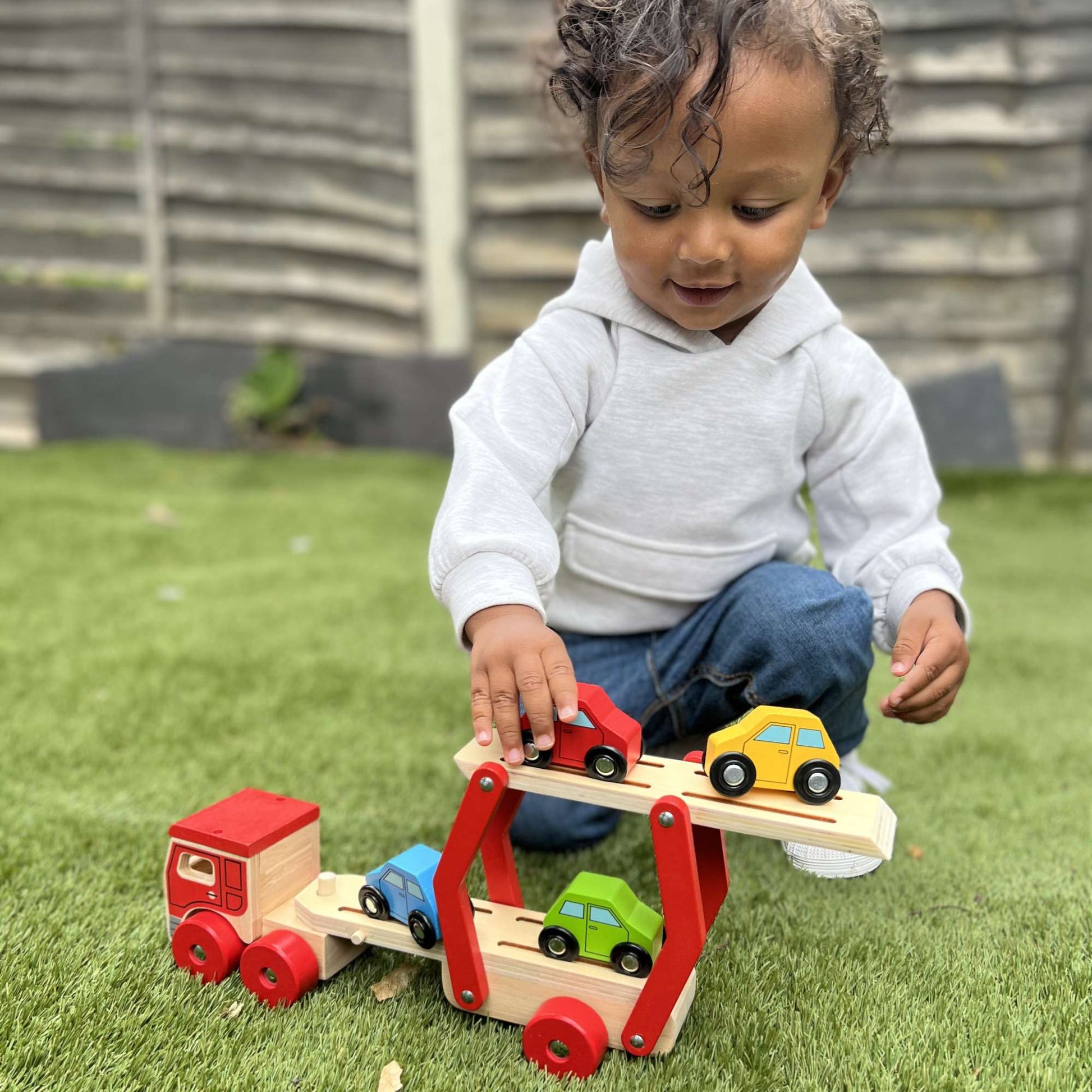 Transporter Lorry Toy - Toby Tiger