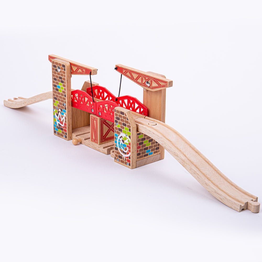 Double Lifting Graffiti Bridge - Toby Tiger UK Retail