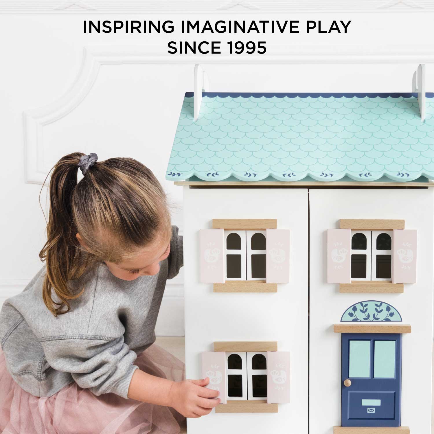 Bluebelle Wooden Dolls House - Toby Tiger UK