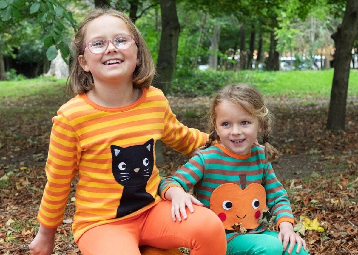 Organic Black Cat Applique T-Shirt - Toby Tiger UK Retail