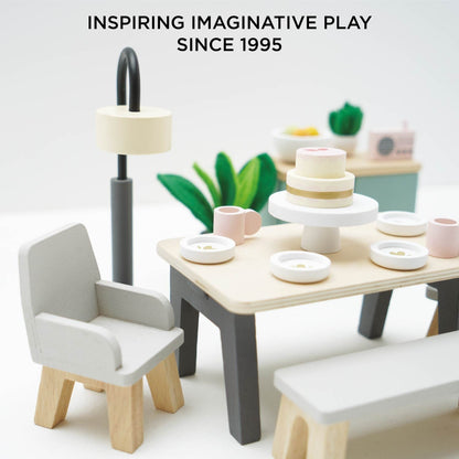 Wooden Dolls House Dining Room - Toby Tiger UK