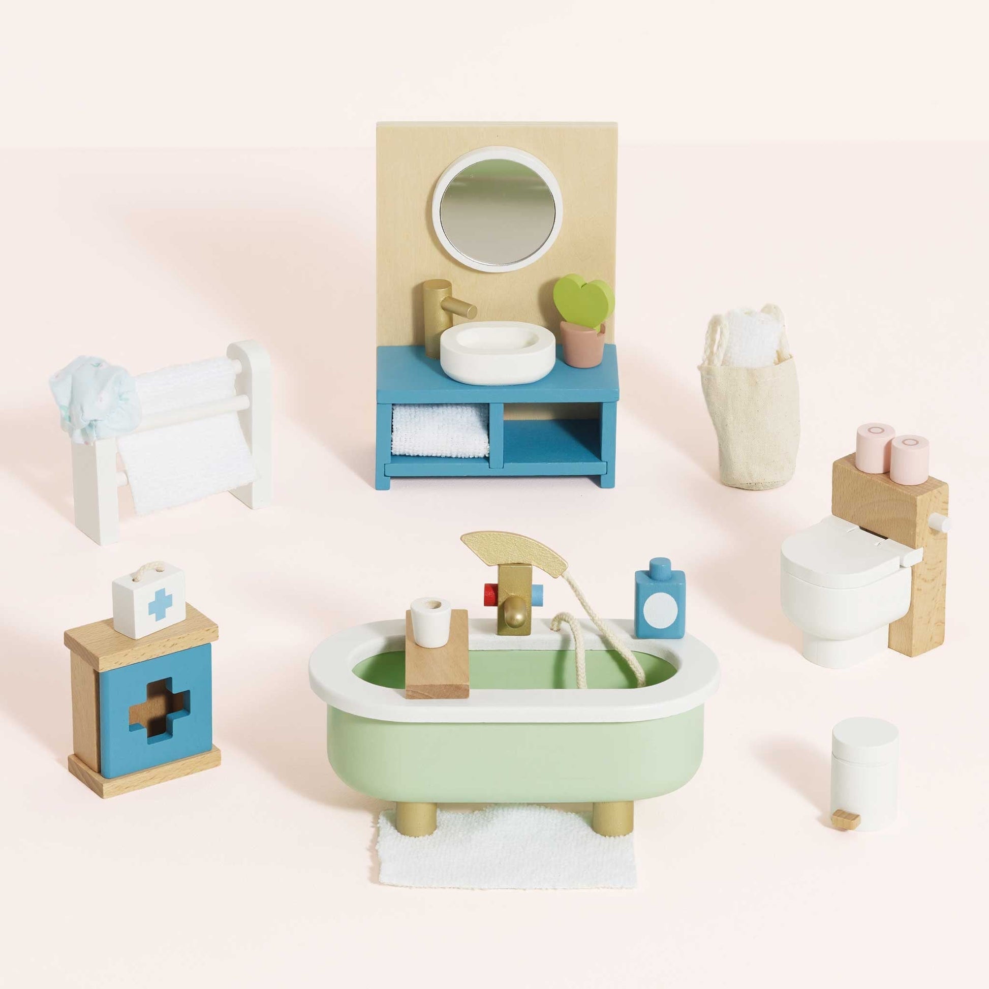 Wooden Dolls House Bathroom Furniture - Toby Tiger UK