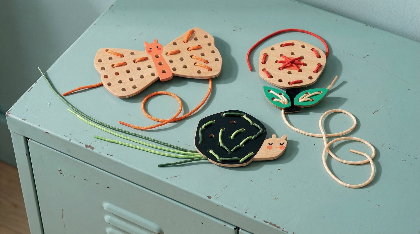 Garden Lacing Fun - Toby Tiger