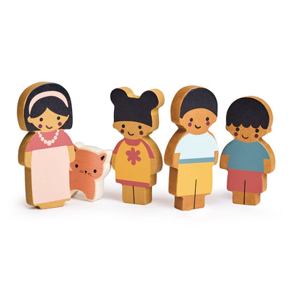 Doll Family With Cat - Toby Tiger