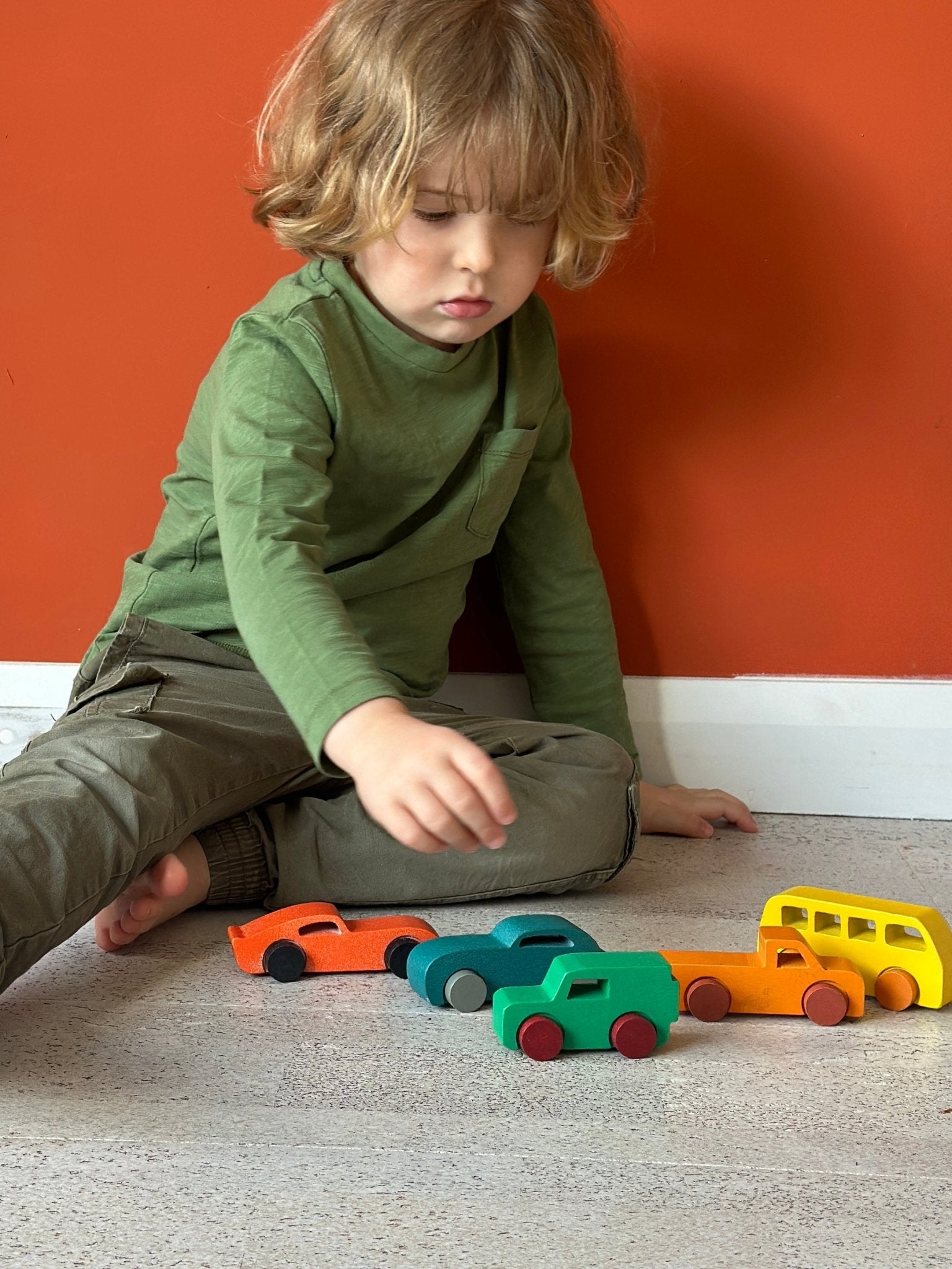 Colourful Car Assortment - Toby Tiger