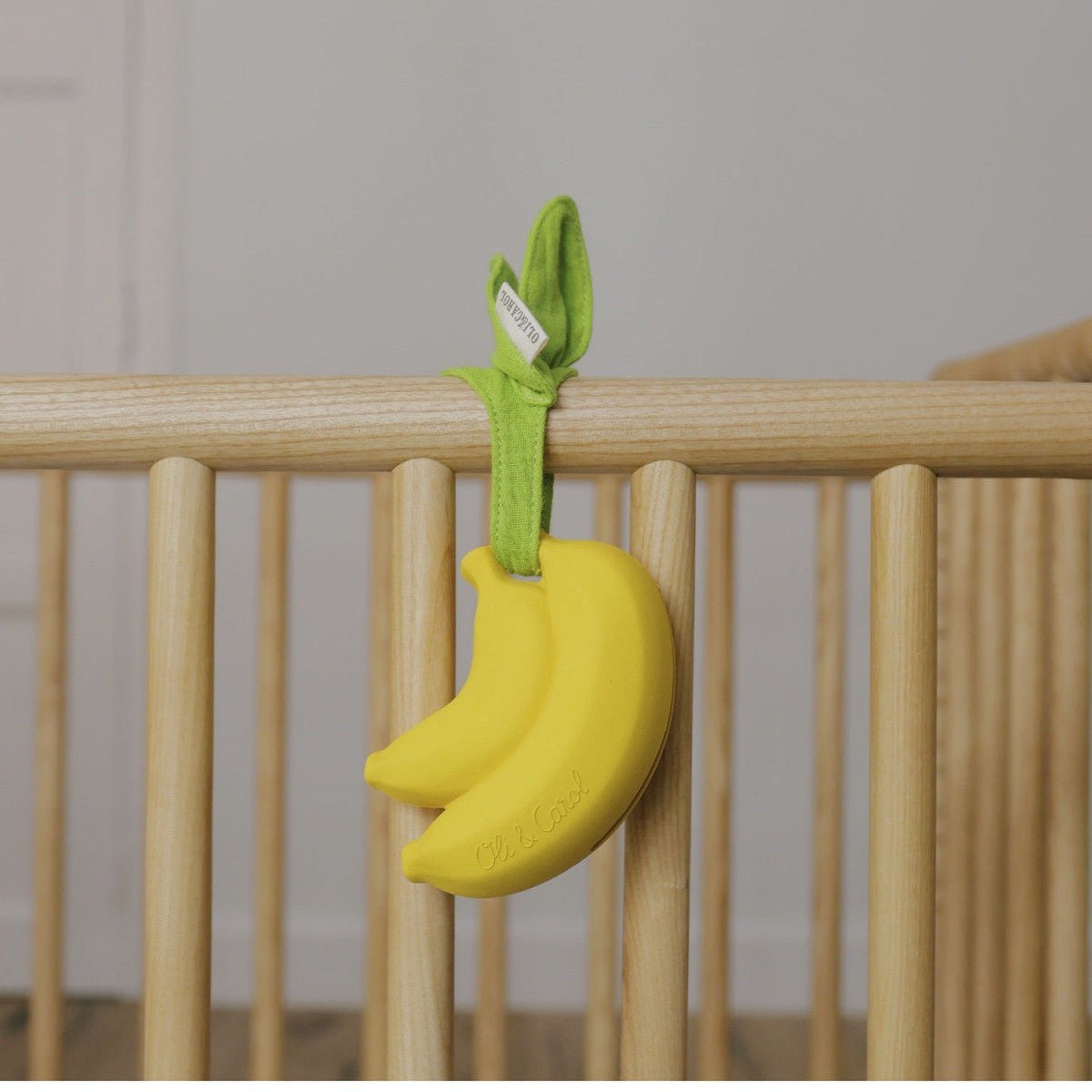 Oli & Carol Ana Banana Pacifier Case - Toby Tiger