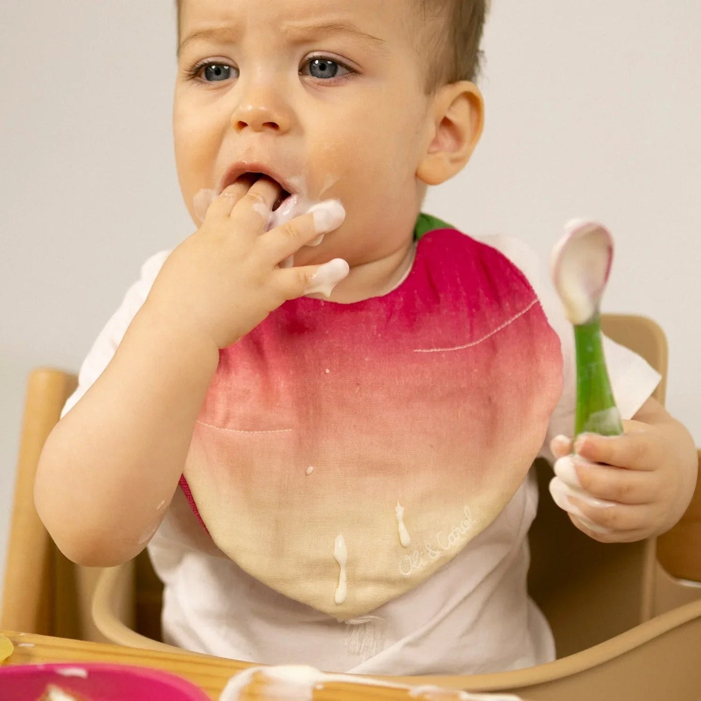Oli&Carol Ramona the Radish Feeding Bib - Toby Tiger