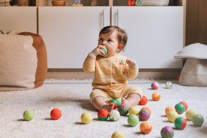 Oli & Carol Baby Sensory Ball Fruit Salad - Toby Tiger
