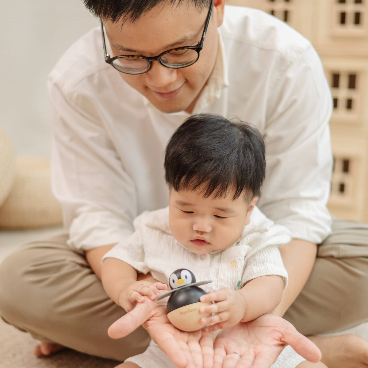 PlanToys Penguin Wobbler - Toby Tiger