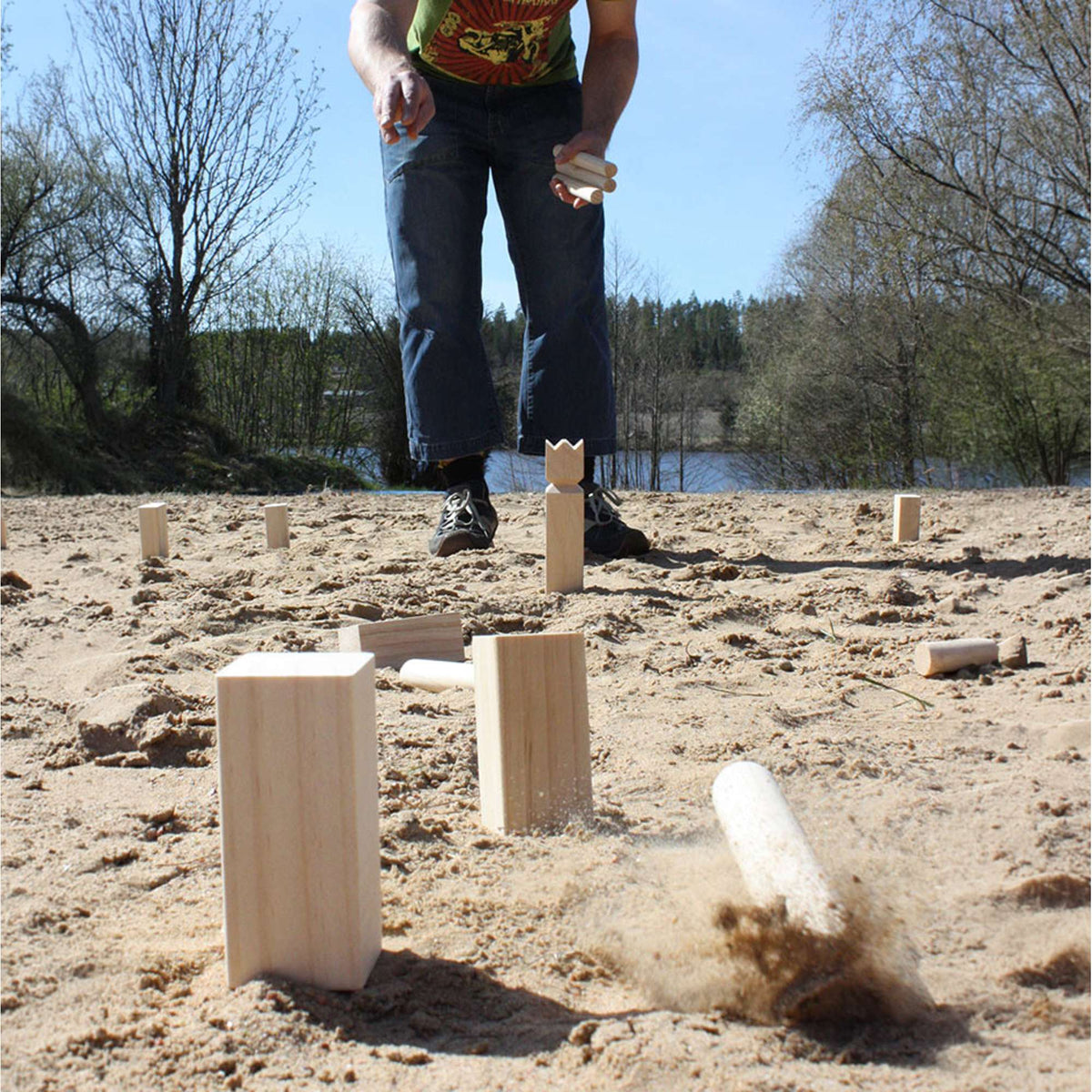 KUBB Family Traditional Swedish Outdoor Wooden Garden Game Set - Toby Tiger UK