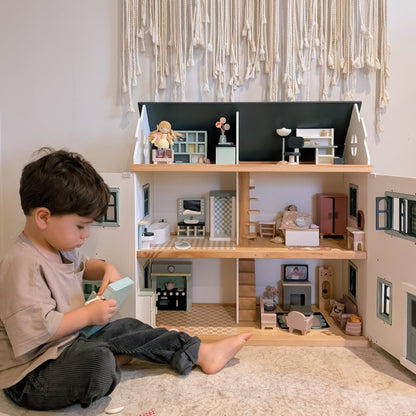 Dovetail House - Toby Tiger
