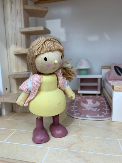 Amy And Her Rabbit - Toby Tiger