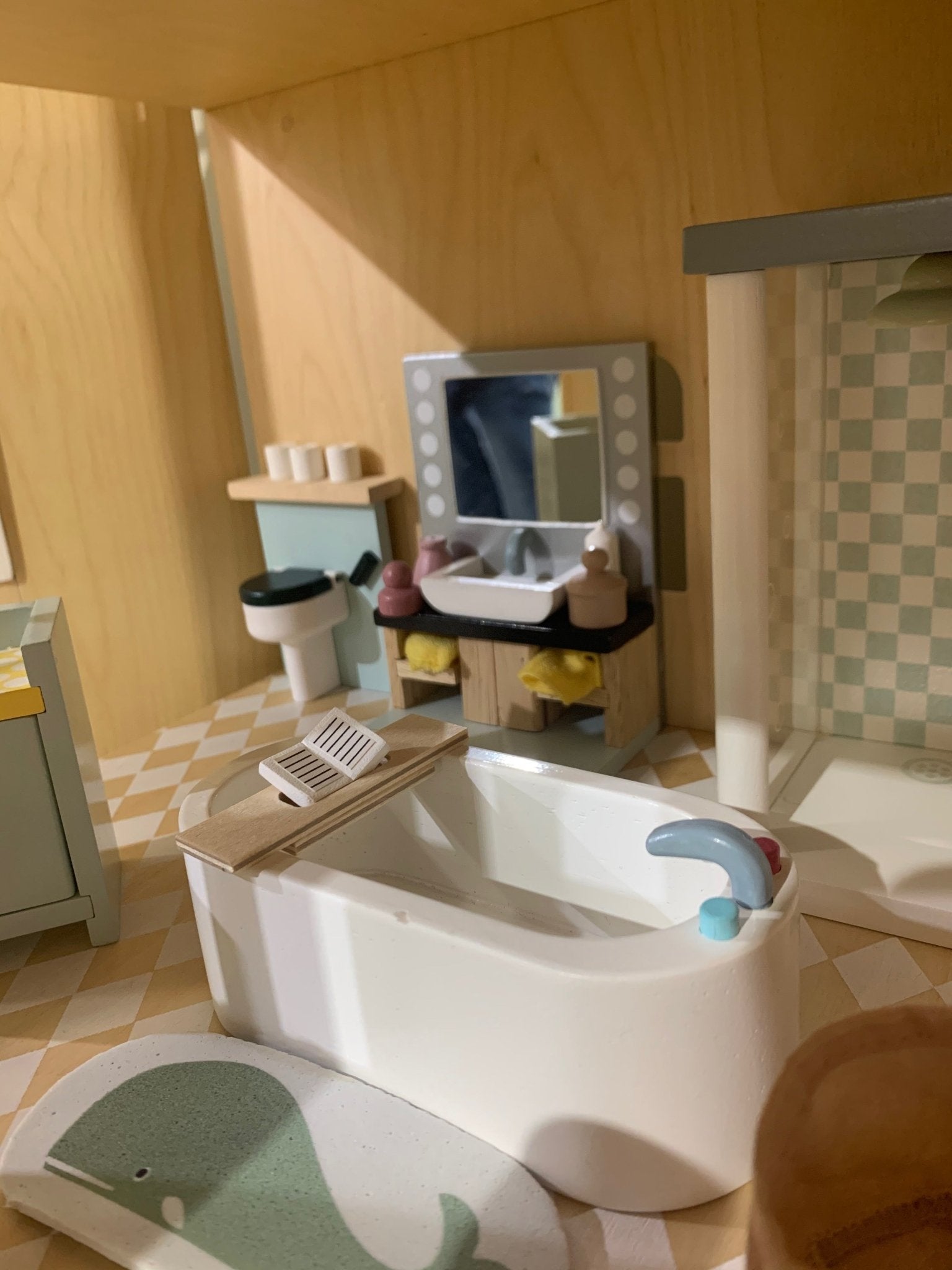 Dolls House Bathroom Furniture - Toby Tiger