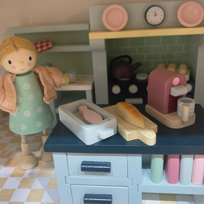 Dolls House Kitchen Furniture - Toby Tiger