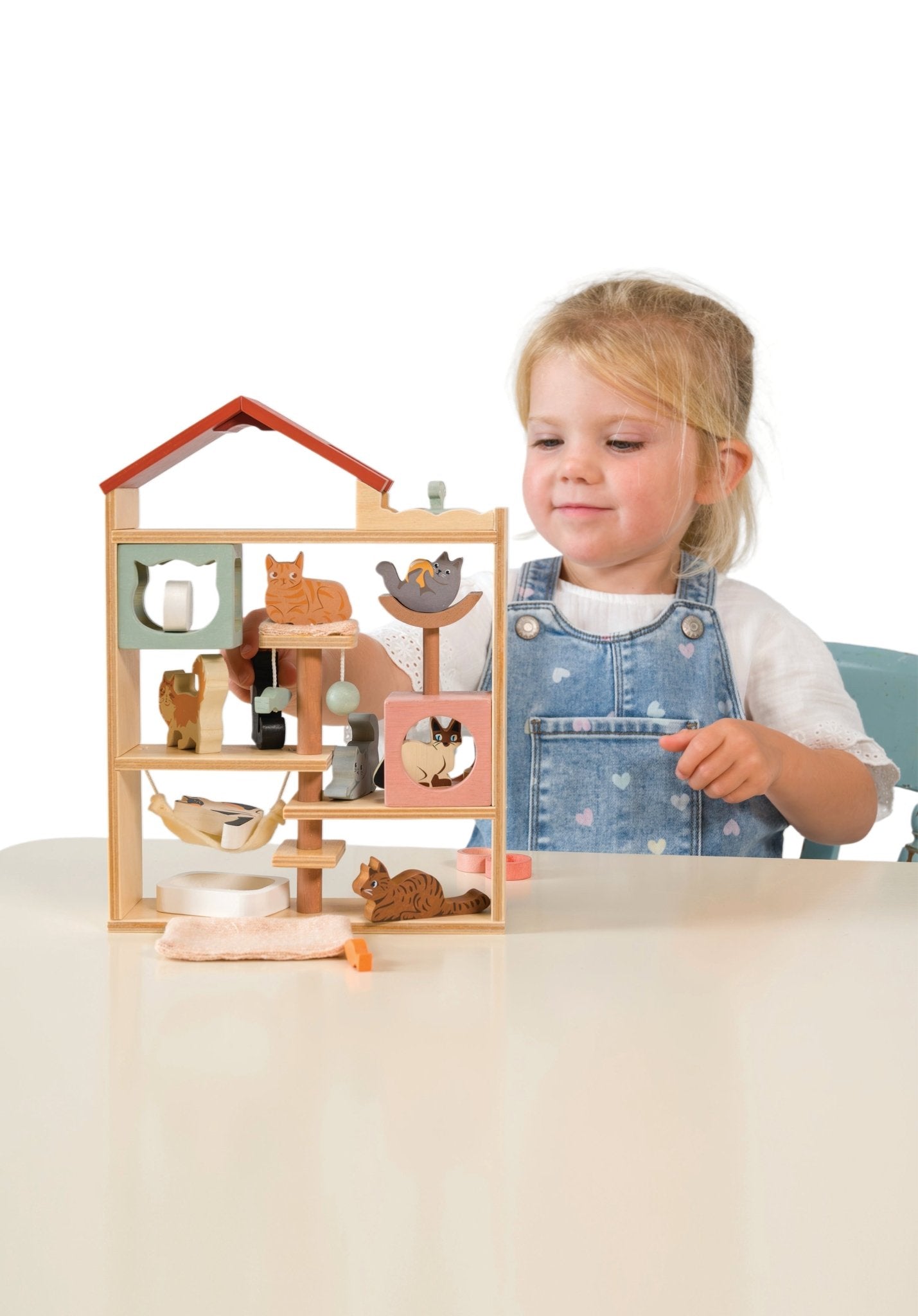 Purrrfect Cat Hotel - Toby Tiger