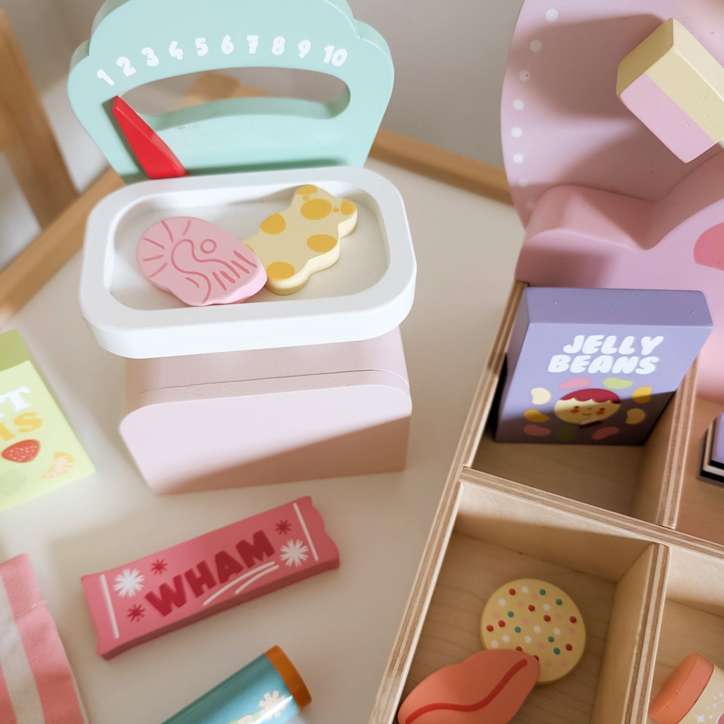 Sweetie Pic'n'Mix Shop - Toby Tiger