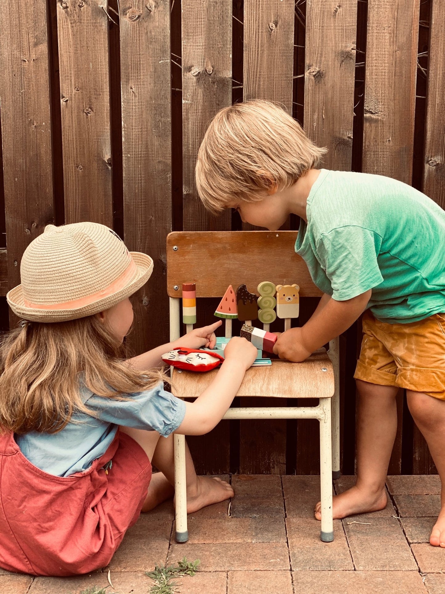 Ice Lolly Shop - Toby Tiger