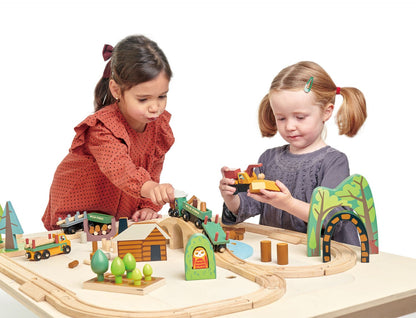 Wild Pines Train Set - Toby Tiger