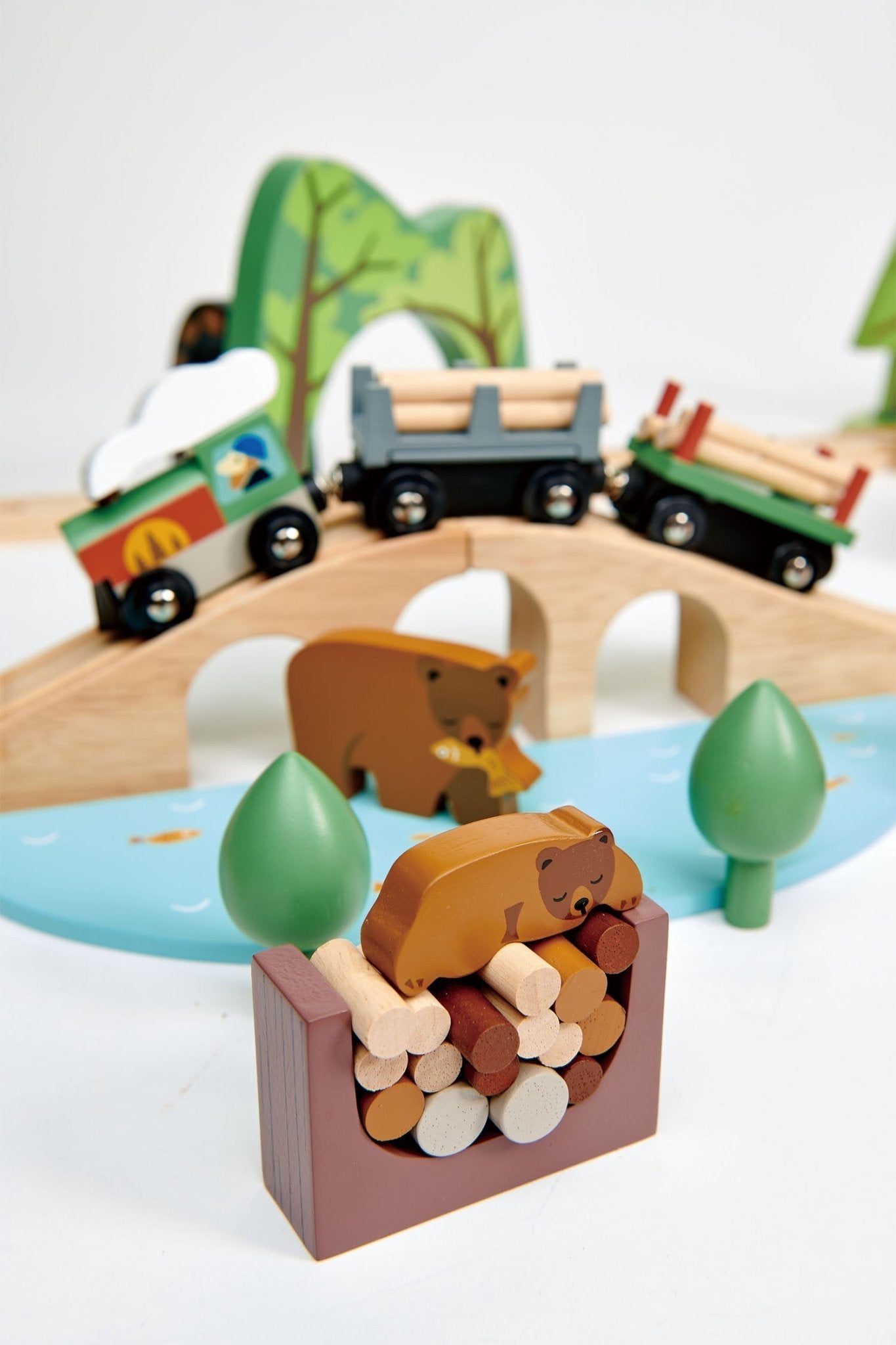 Wild Pines Train Set - Toby Tiger