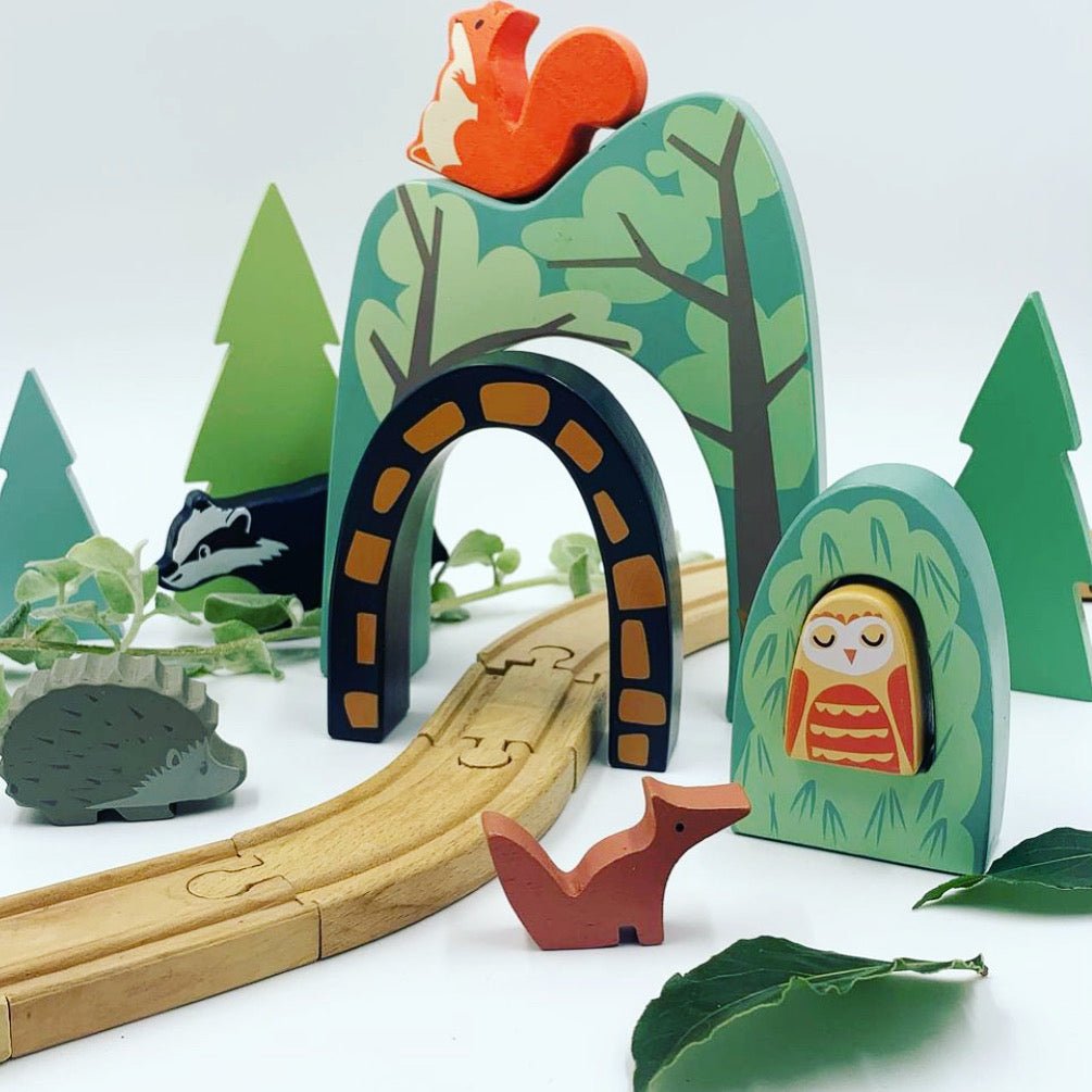 Forest Tunnels - Toby Tiger