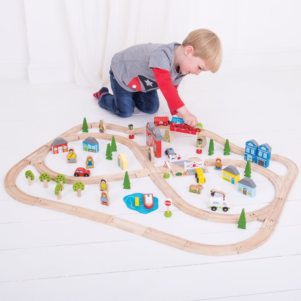 Town and Country Train Set - Toby Tiger