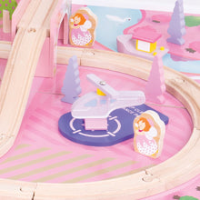 Load image into Gallery viewer, Magical Train Set &amp; Table - Toby Tiger
