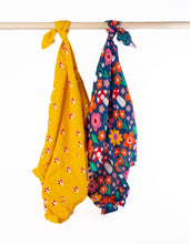 Load image into Gallery viewer, Organic Floral Mushroom Print Muslin 2-Pack - Toby Tiger
